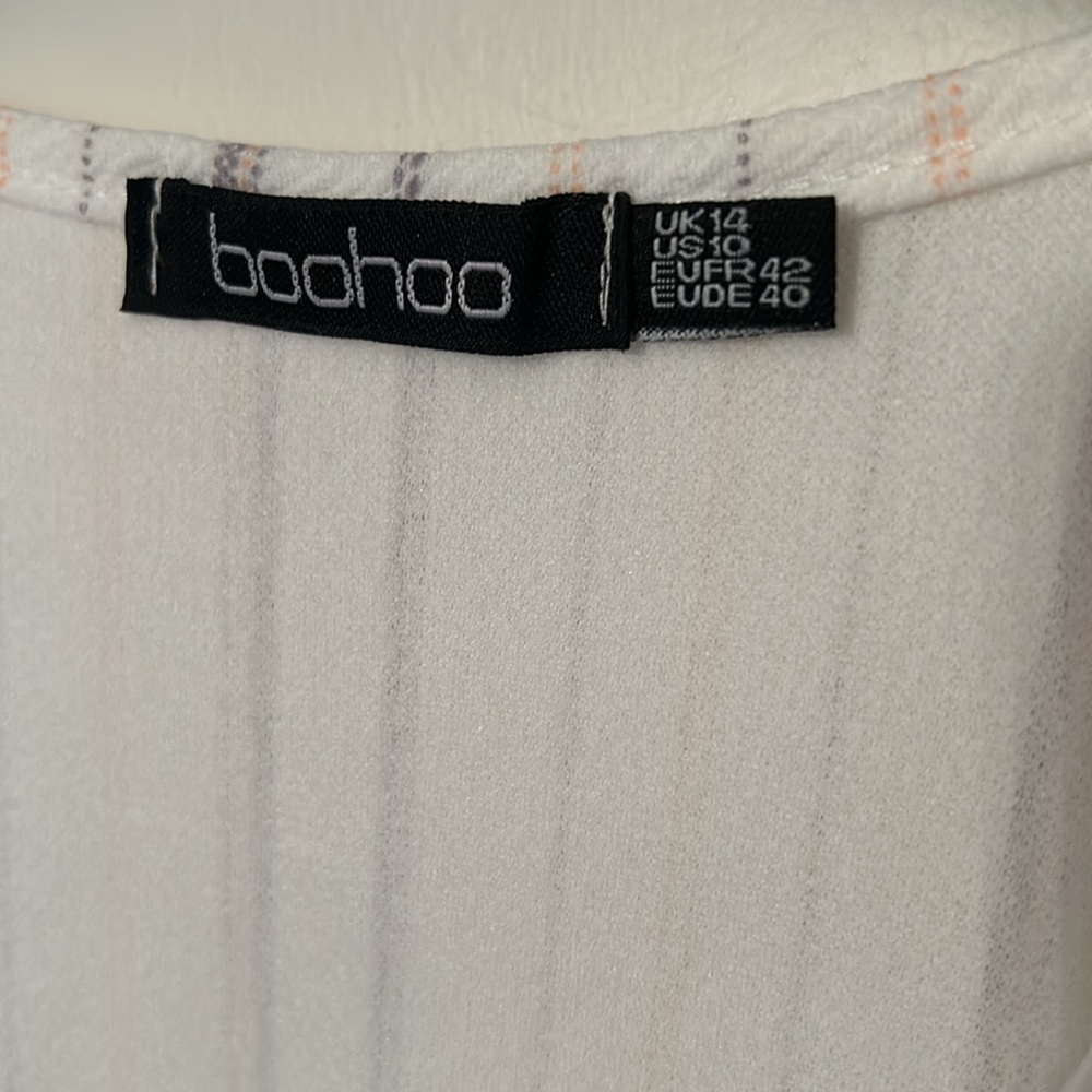 NWOT boohoo Stripe Tie Waist Shift Dress - Picture 4 of 5